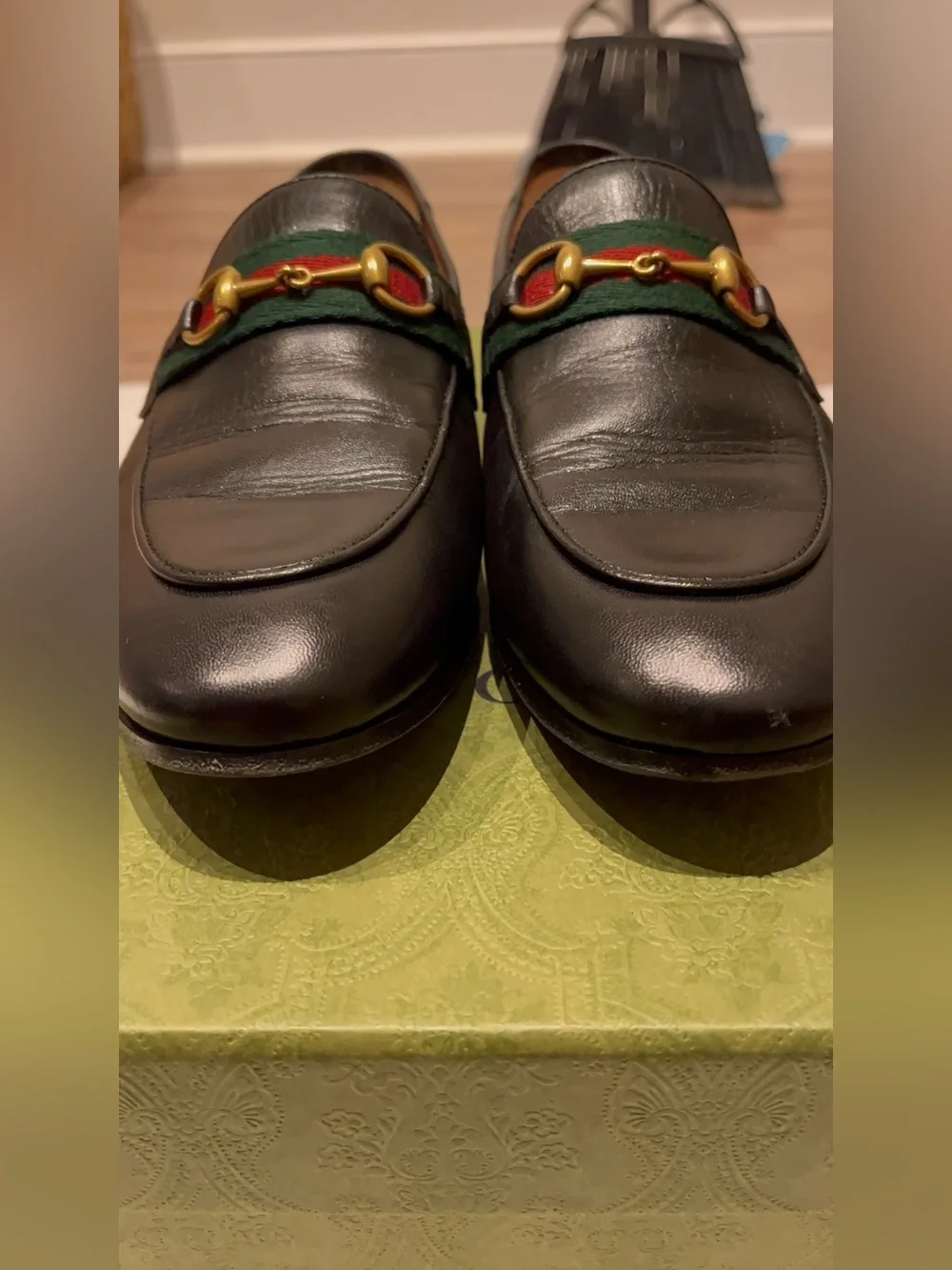 Authentic Gucci Black Leather Loafers with Green-Red Web and Gold Horsebit - Picture 6 of 16